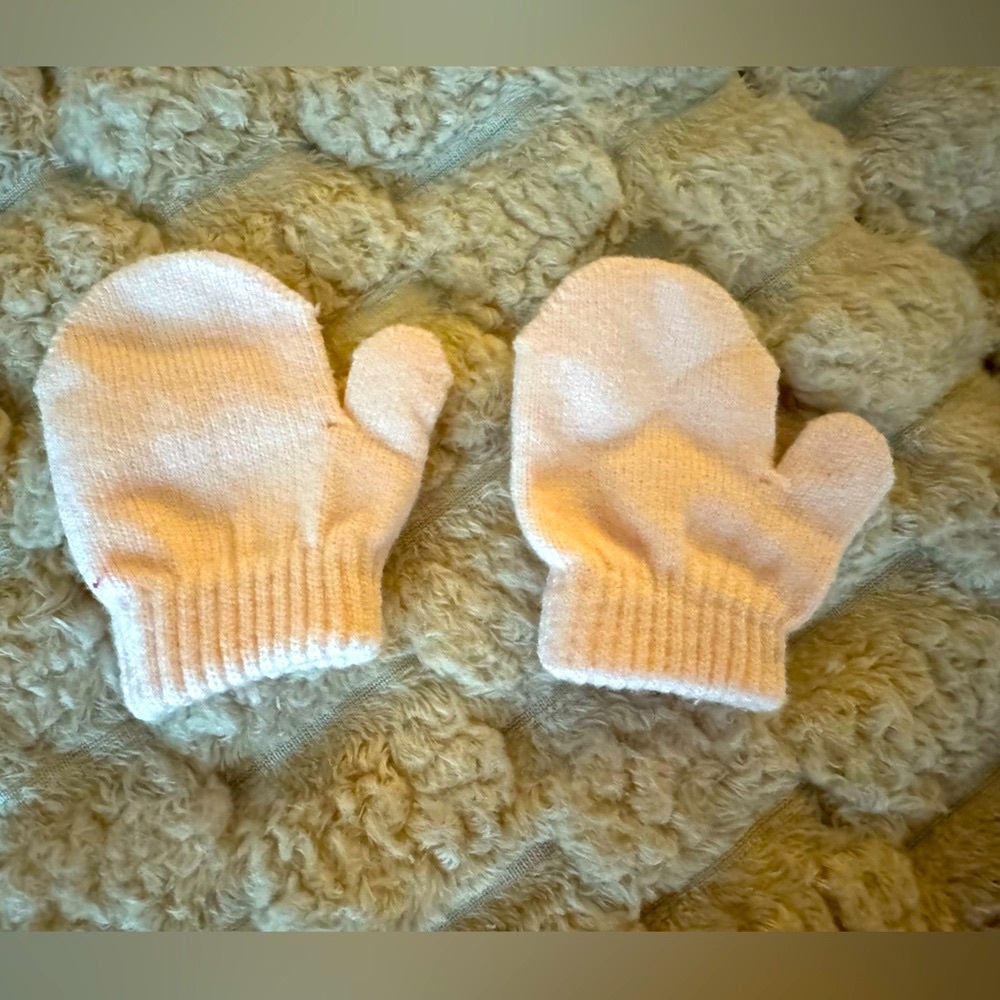 FREE With ANY Purchase / Soft Pink Baby Mittens / 0-12 Months